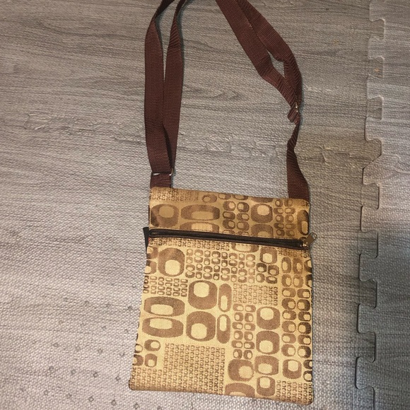 Bags Brown Cloth Material Crossbody Purse With 3 Zipper Closure